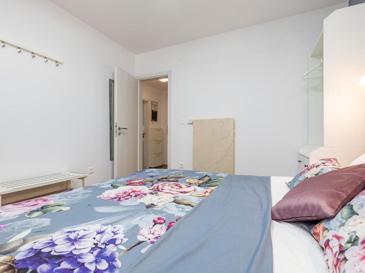 Porec Twins Apartment Eksteriør bilde